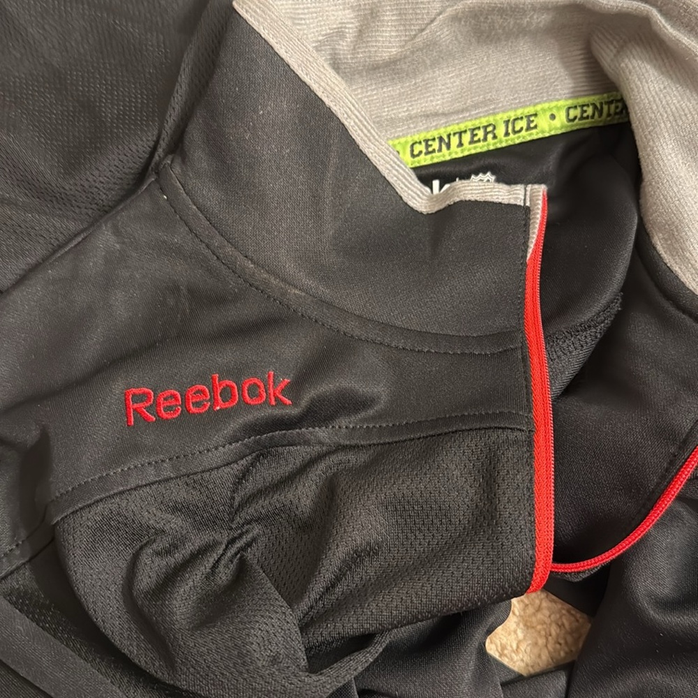 NEW | Reebok | Authentic Chicago Blackhawks Pullover - Picture 3 of 8